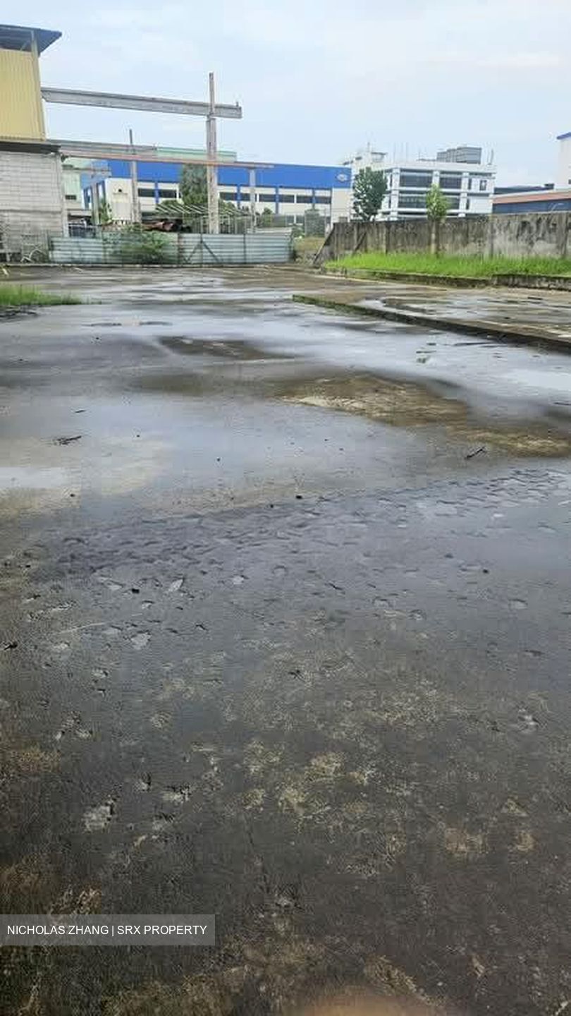 Tuas Avenue 11 (D22), Factory #562112541